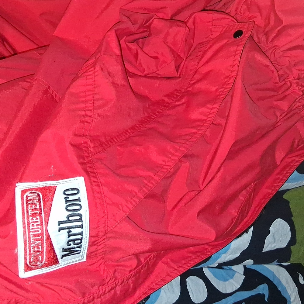 Xl Womens Marlboro Red Adventure Team Jacket - Picture 2 of 12